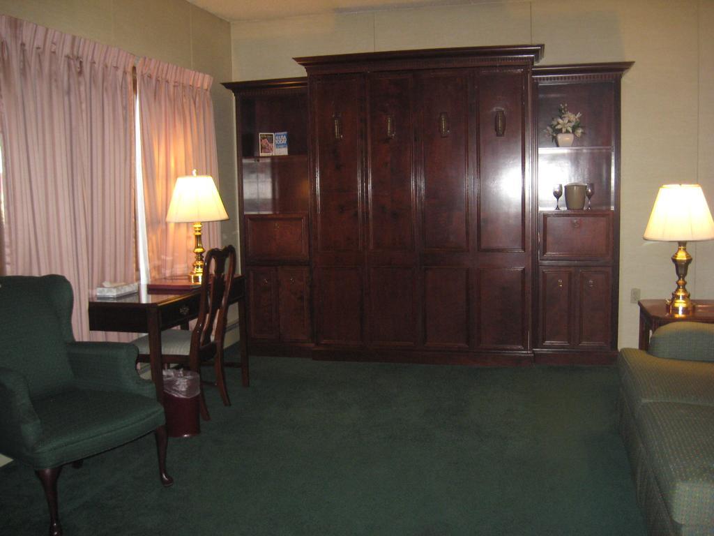 Lockport Inn And Suites ภายนอก รูปภาพ